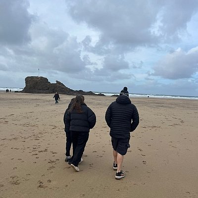Autumn walk along the beach